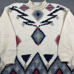 VTG Maggie Lawrence Elegant Cream Geometric Sweater